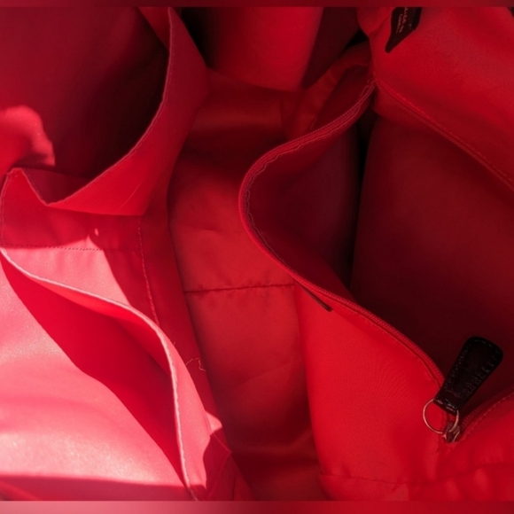 Coach Poppy Glam Tote Y2K Metallic Black Leather with silver accents EUC - Picture 12 of 16